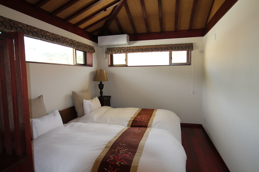 Ocean Hills Kouri Hotell Nakijin Eksteriør bilde