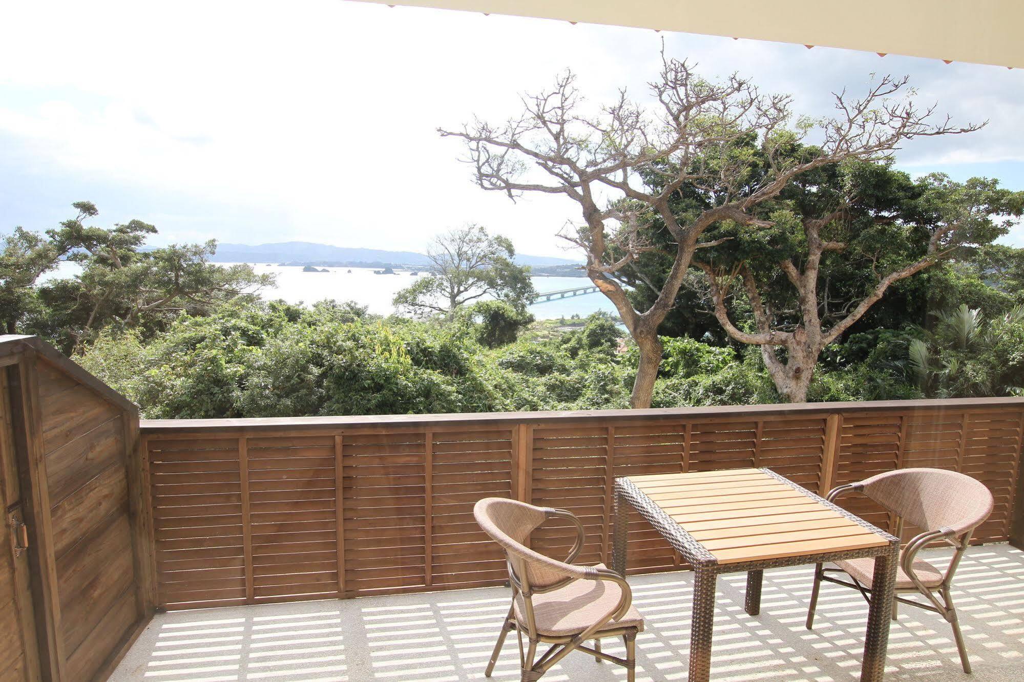 Ocean Hills Kouri Hotell Nakijin Eksteriør bilde